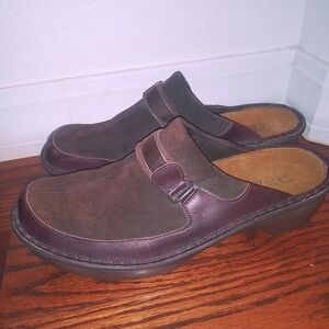 Naot Brown Leather Suede Mule Clog Slip On Shoes
